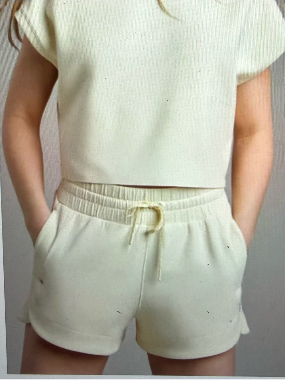 Rhône dream glow shorts 3” lemon mist